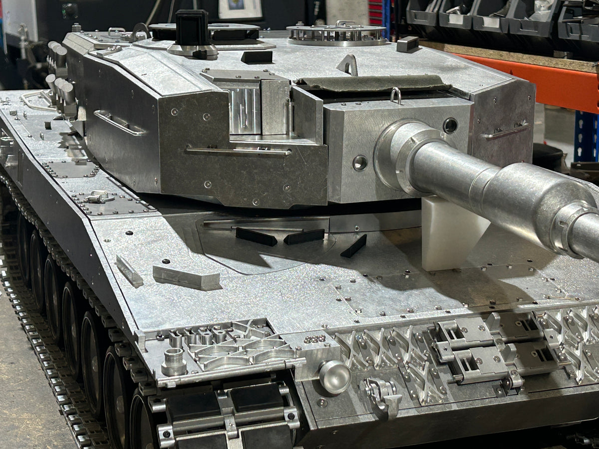 Armortek Bausatz Leopard 2A4 im Maßstab 1:6, Foto 3 von 10
